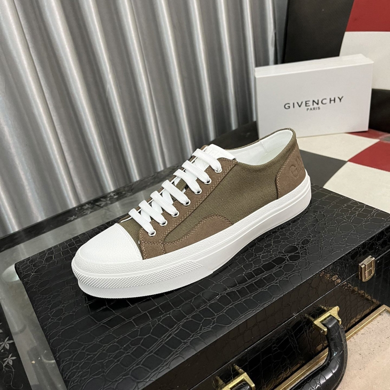Givenchy Sneakers